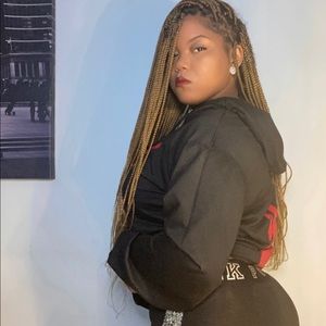 Meet your Posher, Destiny